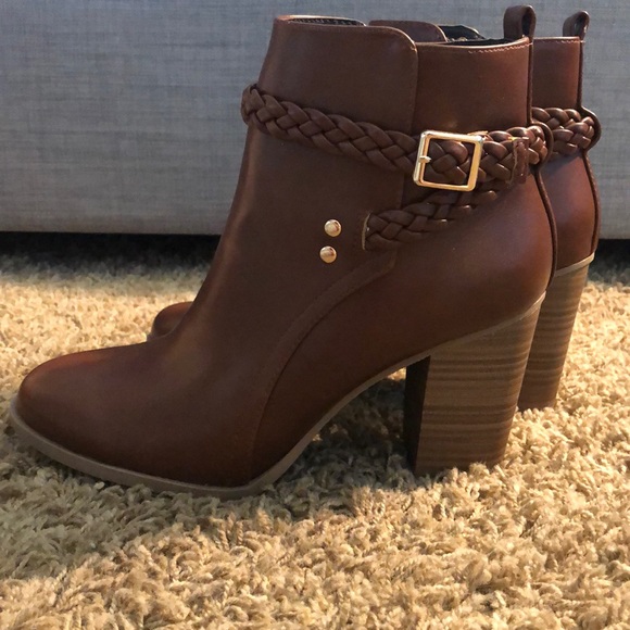 american eagle booties